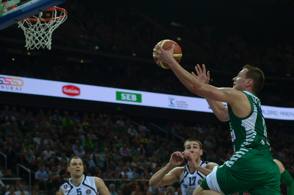 http://www.sportosavaite.lt/images/stories/Krepsinis/rungtynes/zalg_rytas_20120506/DSC_1872.jpg